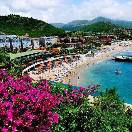 Kemal Bay 5* Konaklı