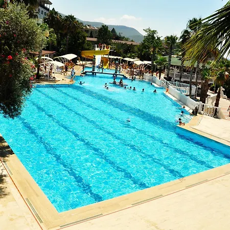 Kemal Bay